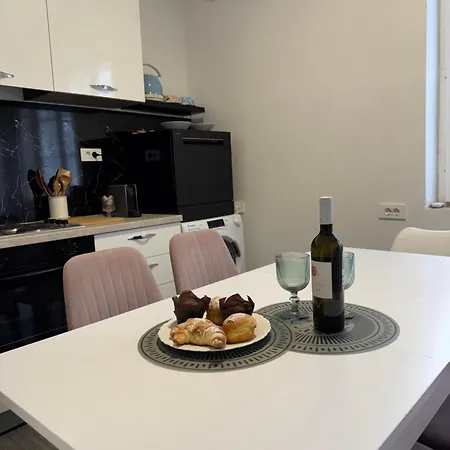 Apartment Laros *