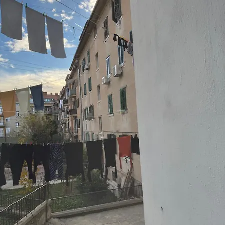 Apartment Laros *