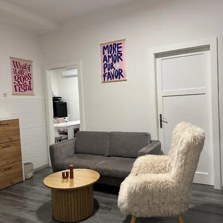 Apartman Laros
